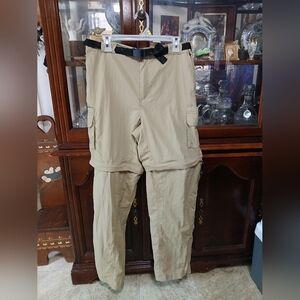 Magellan Outdoors‎ Tan Cargo Pants Convertible Design. Size L. MEN'S